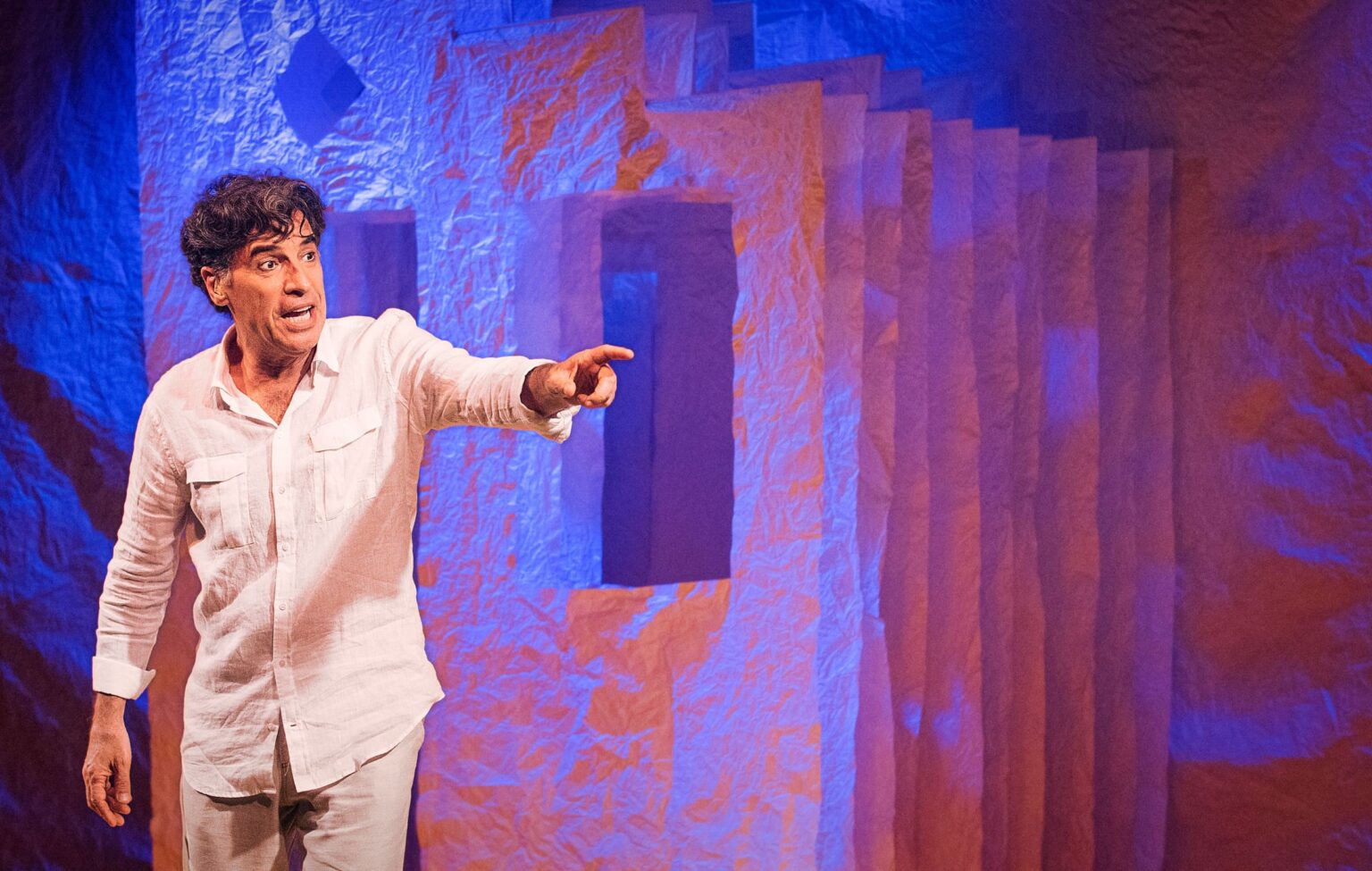 Paulo Betti apresenta monólogo autobiográfico no Teatro Arthur Azevedo em julho