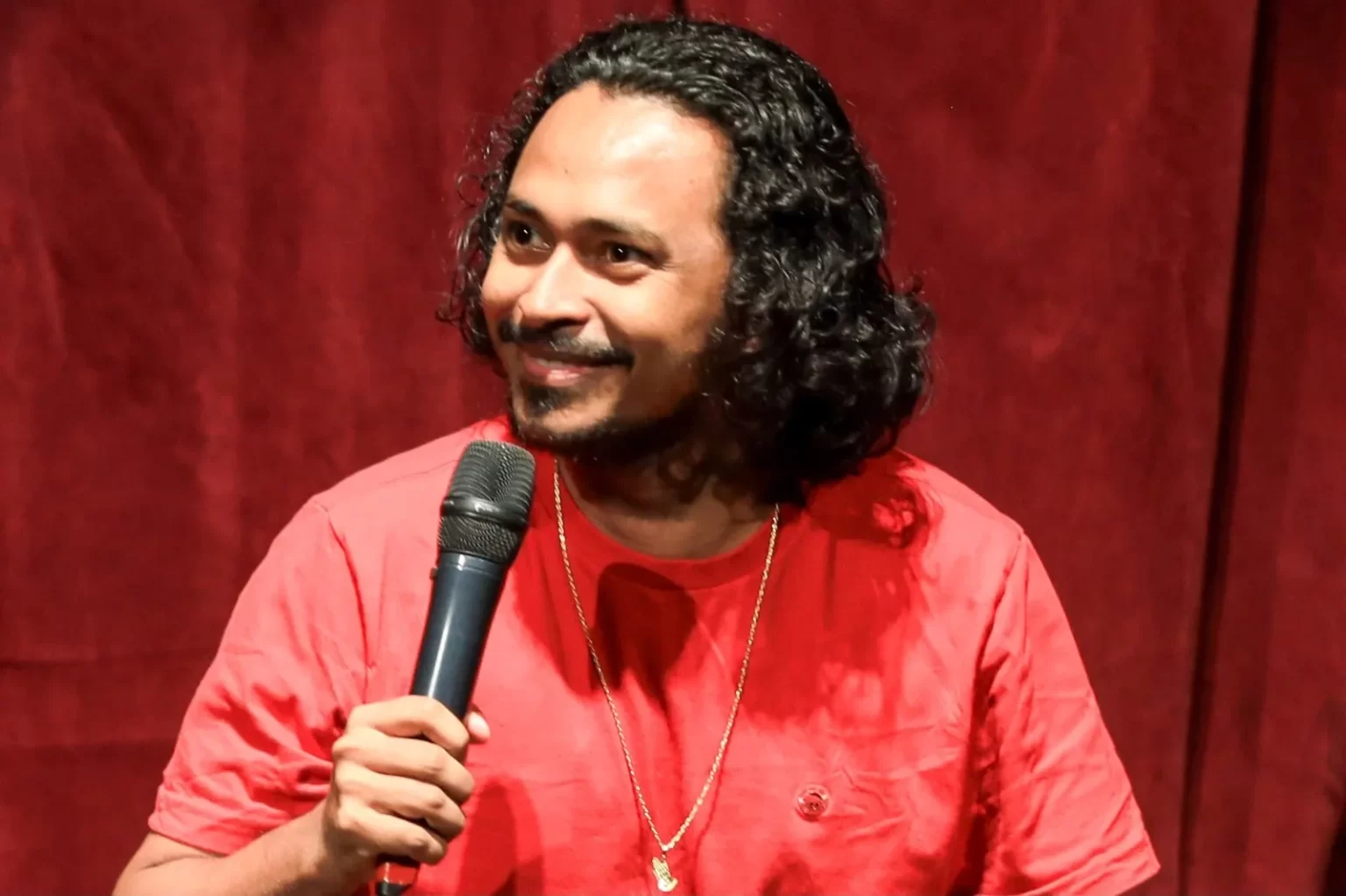 Carlos Pulico fará história como primeiro comediante de stand-up maranhense no Teatro Arthur Azevedo