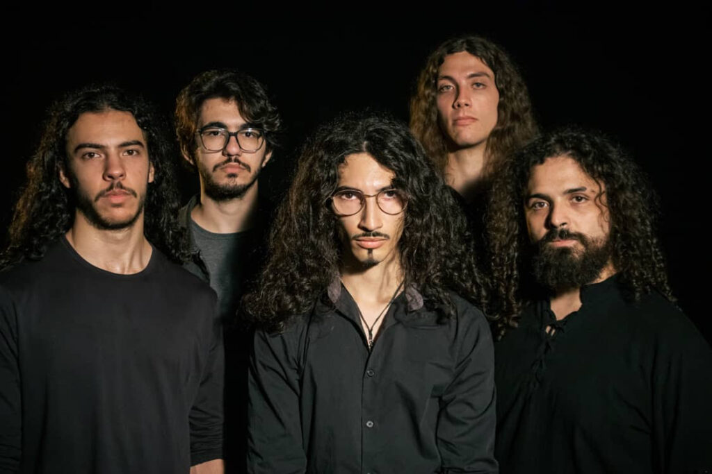 Banda Pravus lançou single de metal experimental e prepara álbum de estreia