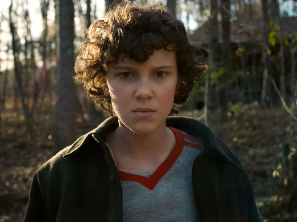 Millie Bobby Brown deleta conta no Twitter após memes homofóbicos