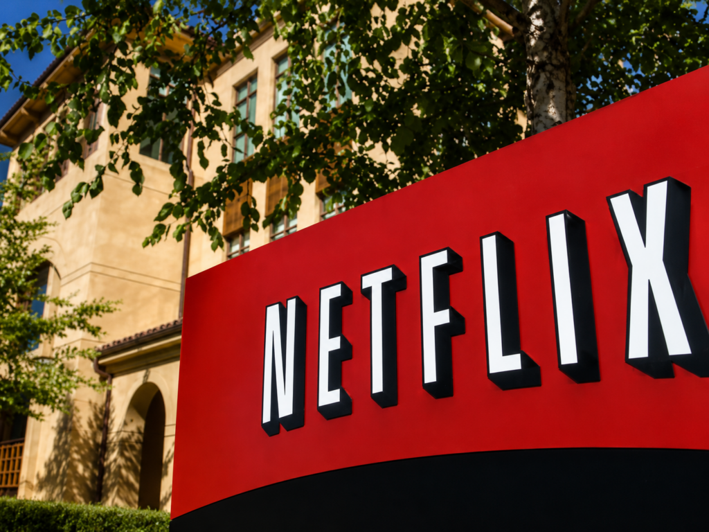 Netflix negocia parceria inédita com maior operadora de TV dos EUA