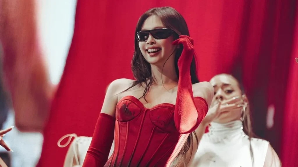Jennie anuncia novo EP para o final de agosto