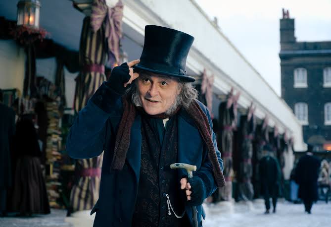 Johnny Depp quer arruinar o Natal em novo trailer de ‘Ebenezer’, adaptação de Charles Dickens Johnny Depp quer arruinar o Natal em novo trailer de ‘Ebenezer’, adaptação de Charles Dickens